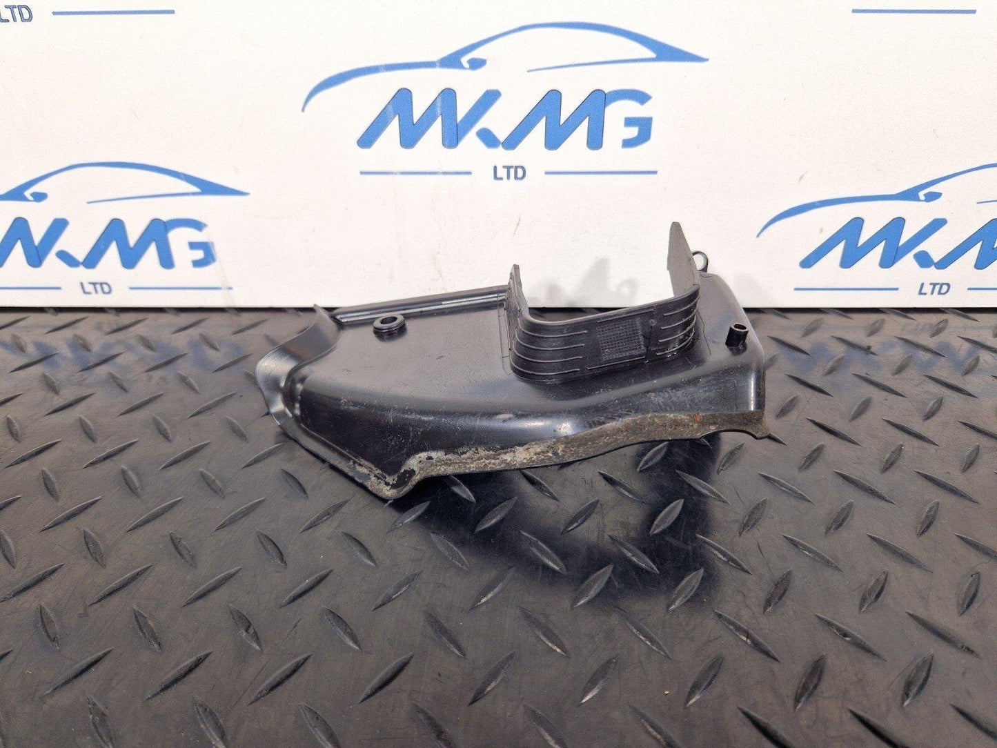 16-23 AUDI A5 F5 SPORTBACK LEFT LIFTGATE BACK DOOR HINGE CORNER COVER 8W8827279