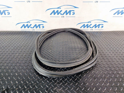 Mercedes-Benz    Unknown Part Type A1667400178