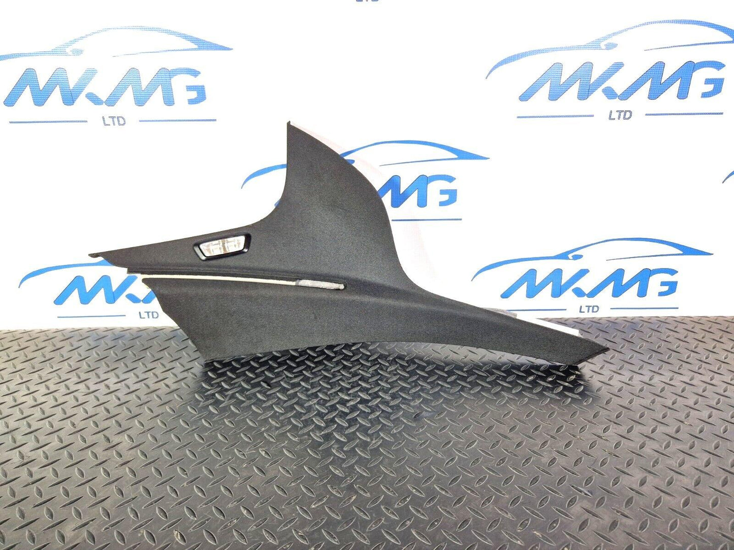 14-21 MERCEDES BENZ C220d W205 OEM C PILLAR TRIM PANEL LEFT A2056908703