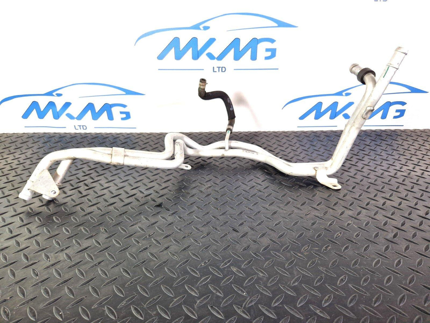 18-ON MERCEDES BENZ A CLASS W177 OEM ENGINE WATER COOLANT PIPE HOSE A2475063000