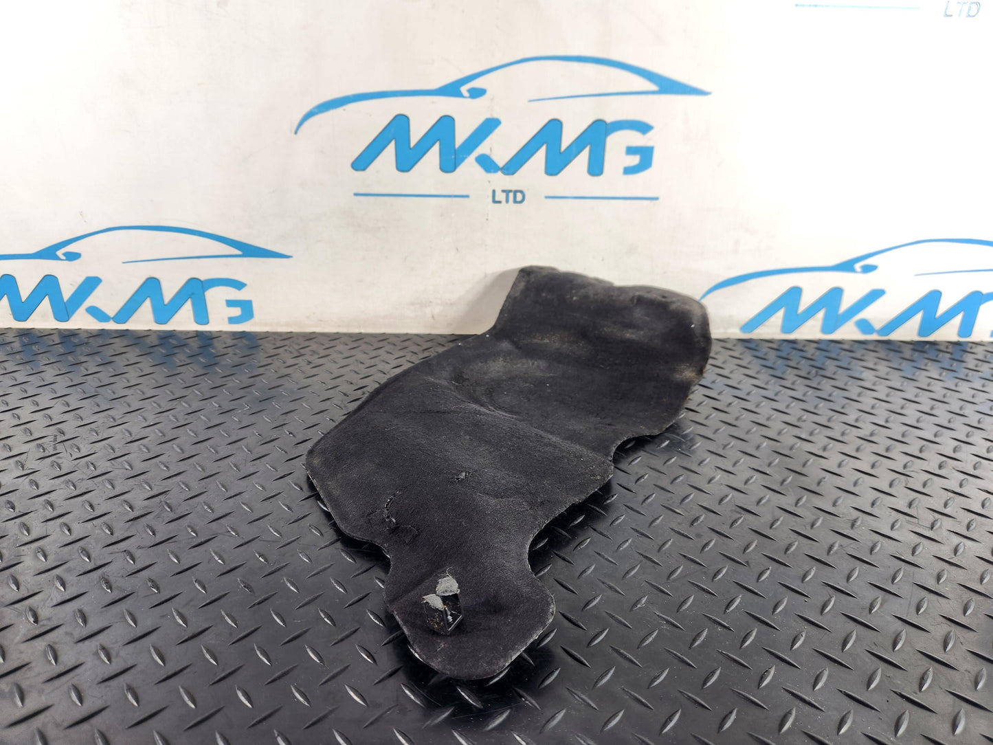 Range Rover Evoque L551 2.0 Diesel Engine Block Insulator Damaged M8D26J020AC