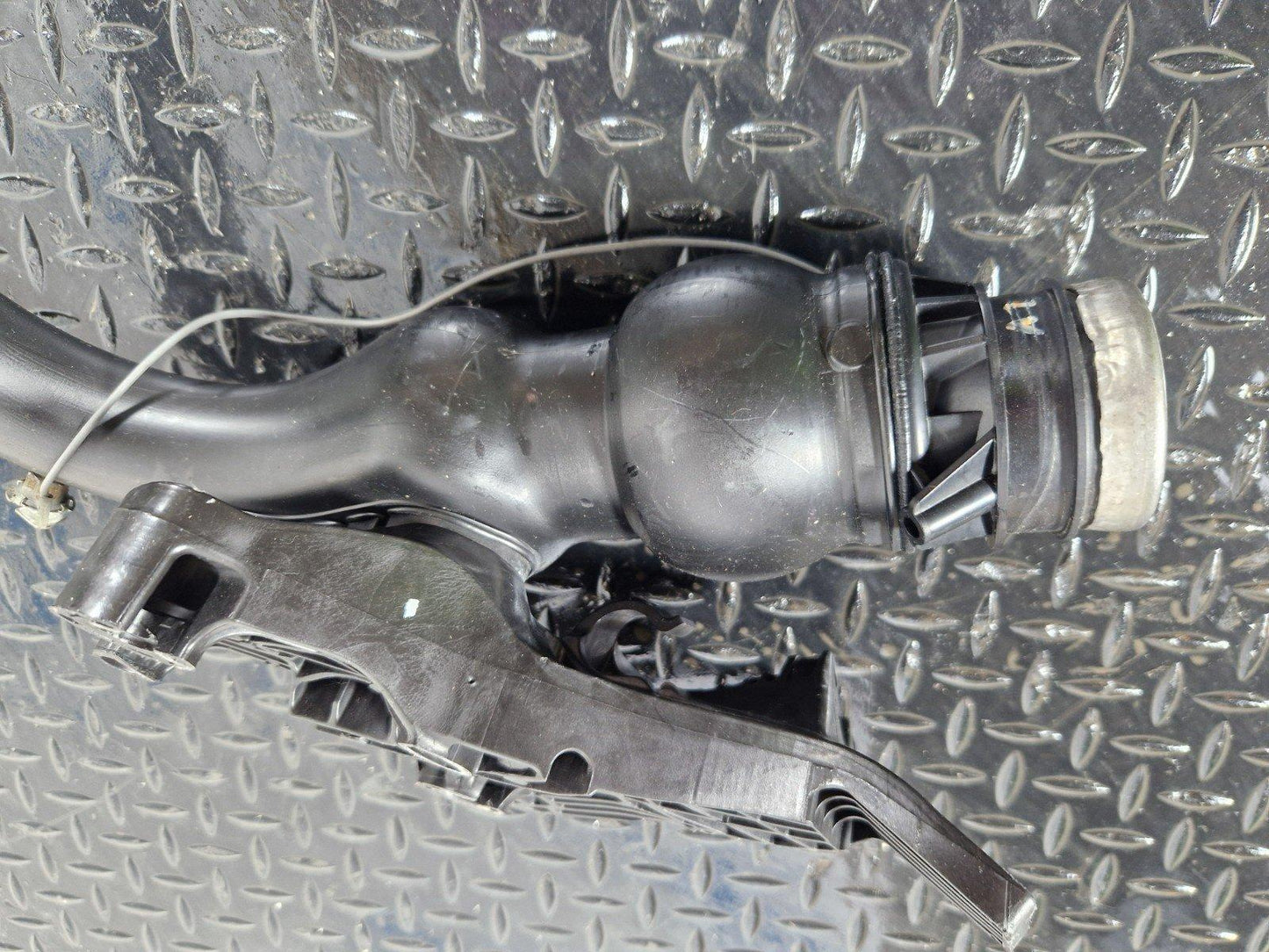 Mercedes-Benz    Unknown A1664710023
