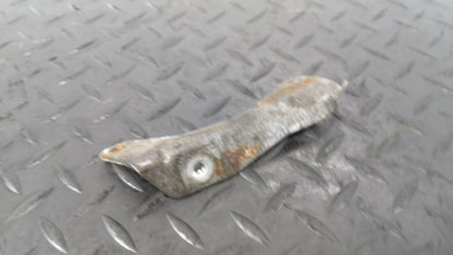 12-18 MERCEDES A B CLA-CLASS 1.8/2.1 CDI INTAKE MANIFOLD BRACKET A6510982339