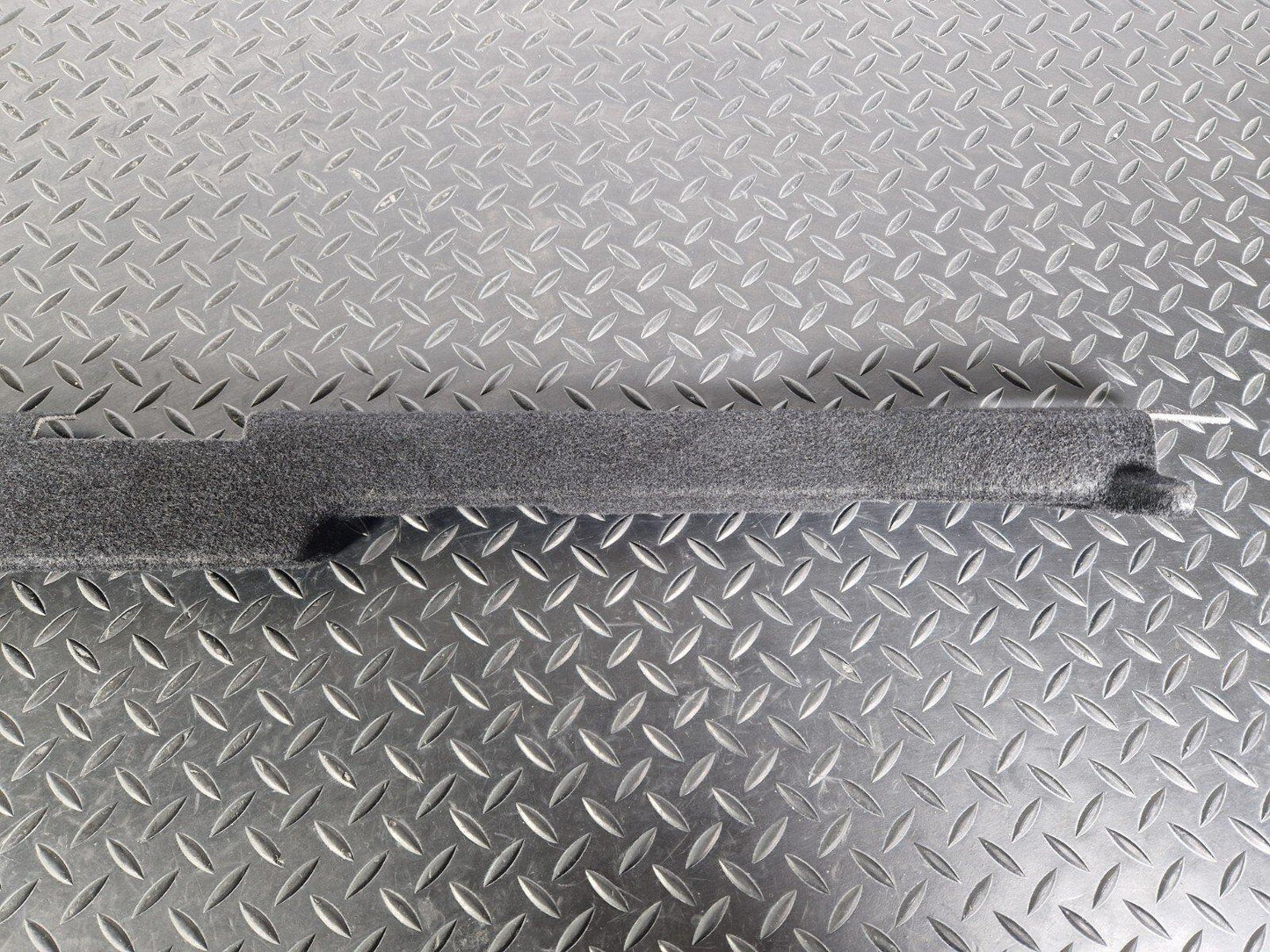 14-21 MERCEDES BENZ C200d W205 BOOT TRUNK COMPARTMENT A20568447