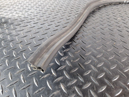 10-18 VW TOUAREG 7P ENGINE COVER WATER SEAL 7P6823723