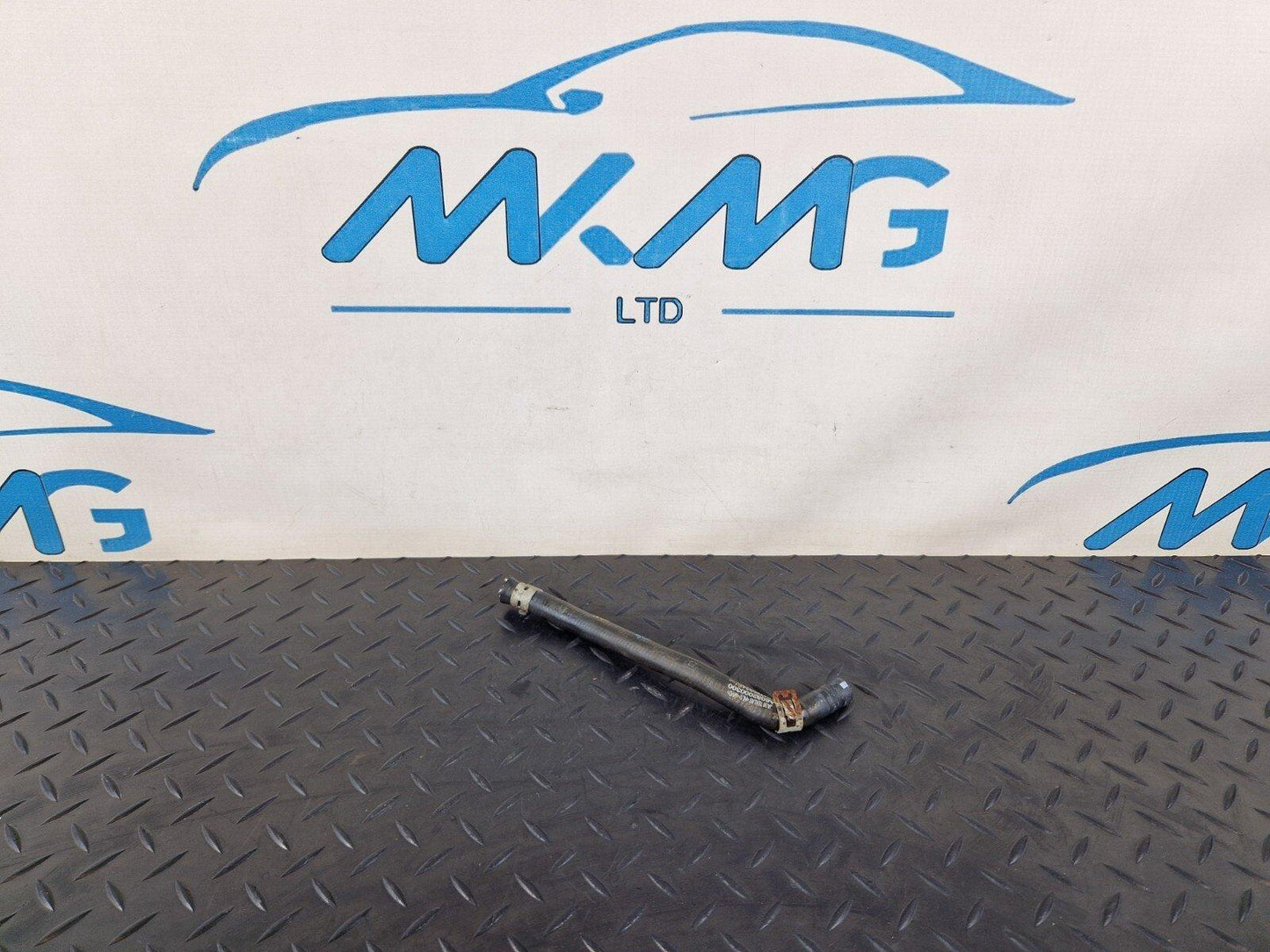 18-ON MERCEDES BENZ A CLASS W177 OEM COOLANT PIPE HOSE A6082000300