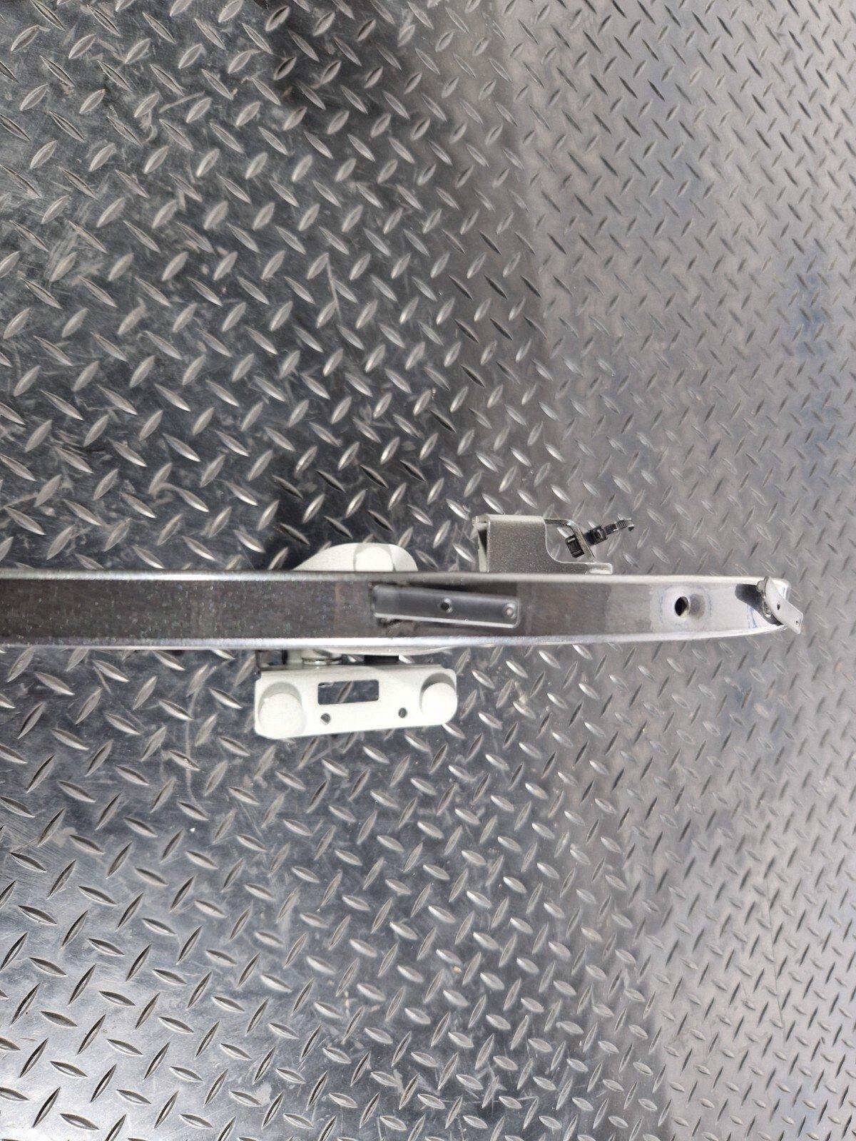 20-ON BMW 2 SERIES GRAN COUPE F44 REAR RIGHT BOOT TAILGATE HINGE 7475024