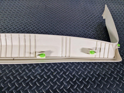 14-21 MERCEDES BENZ W205 ESTATE GENUINE OEM TAILGATE BOOT TRIM PANEL A2057400371