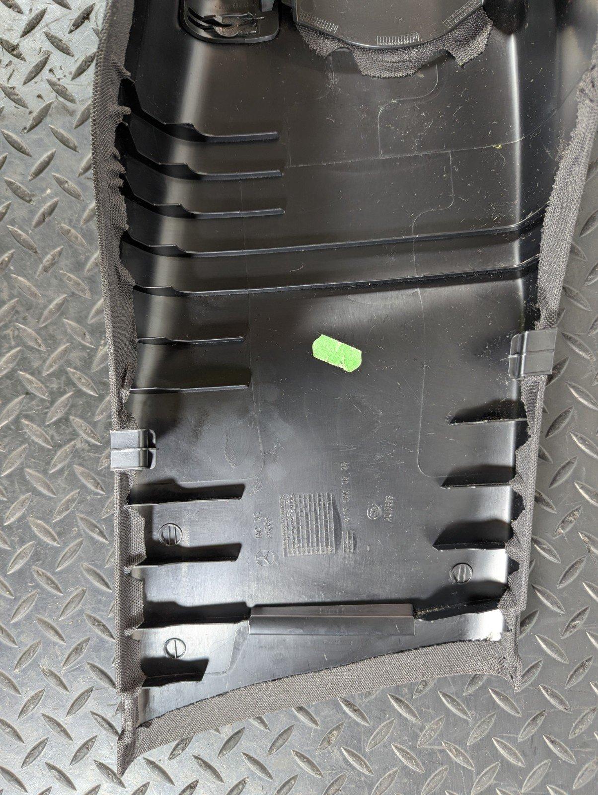 13-19 MERCEDES BENZ CLA C117 GENUINE LEFT SIDE B PILLAR TRIM A1176900525