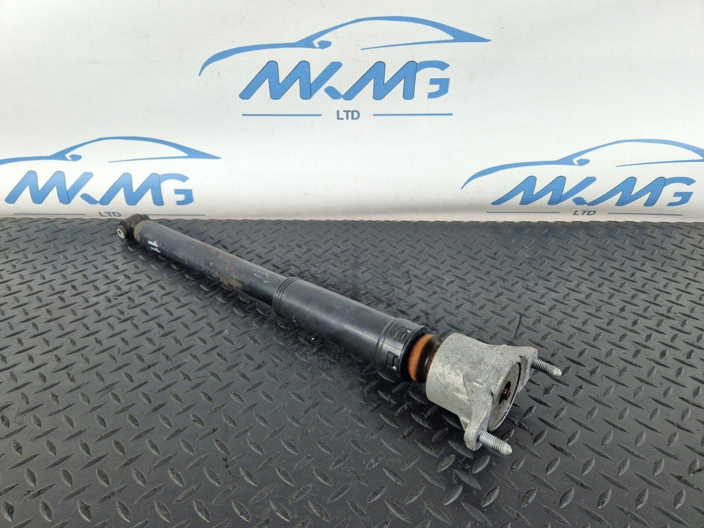 13-19 MERCEDES CLA C117 REAR SHOCK ABSORBER FITS LEFT & RIGHT A2043260598
