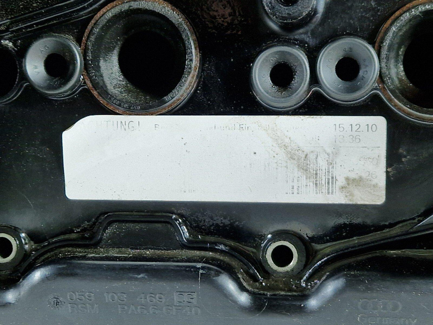 15-18 AUDI A7 4G GENUINE 3.0 TDI LEFT ENGINE ROCKER HEAD COVER 059103469CG