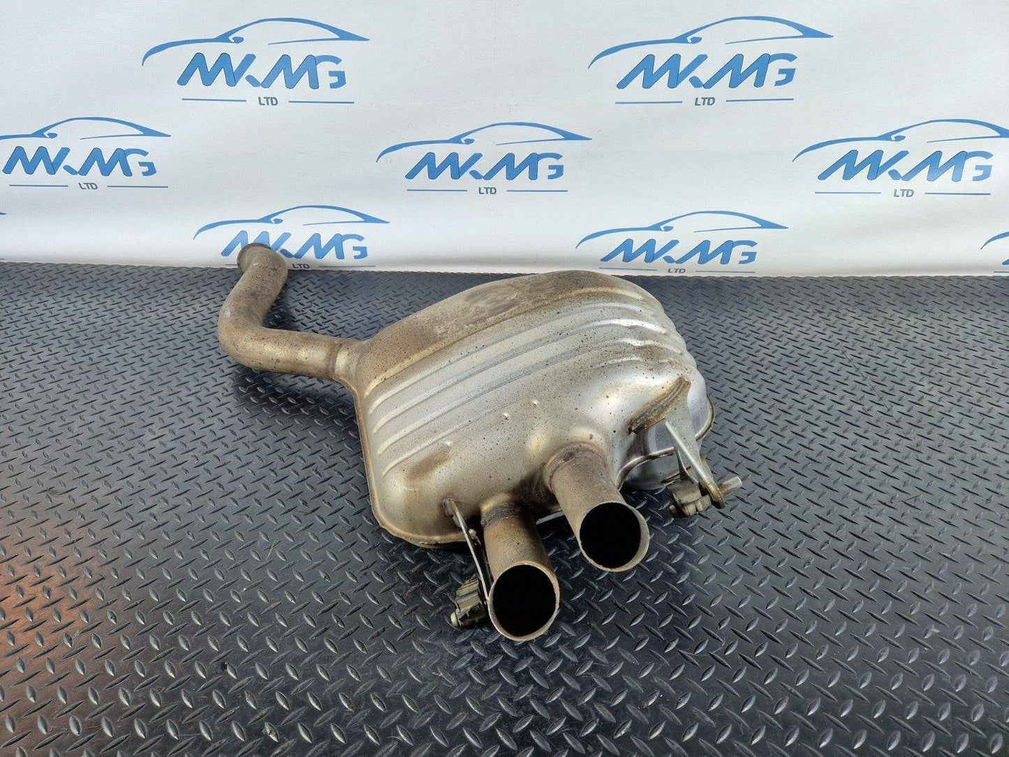 14-21 MERCEDES BENZ C200 W205 OEM REAR EXHAUST SILENCER PIPE SYSTEM A2054912101