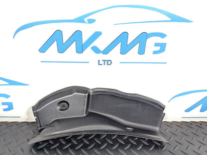 11-19 MERCEDES BENZ ML W166 GENUINE REAR RIGHT SIDE SEAL TRIM A1666910208