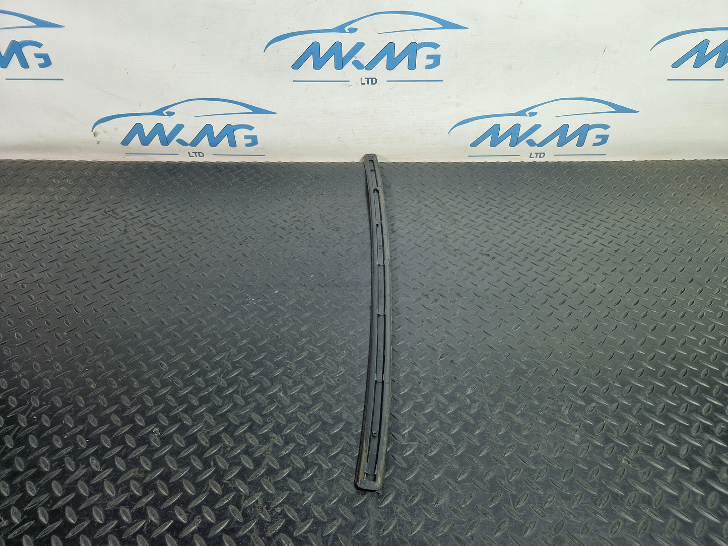 Audi A6 Allroad C7 Genuine Upper Rear Lid Cover 4G9827229