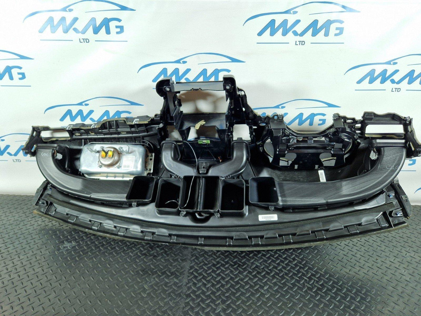 11-19 MERCEDES BENZ ML W166 GENUINE DASHBOARD PANEL WITH SRS A-BAG A1668600302