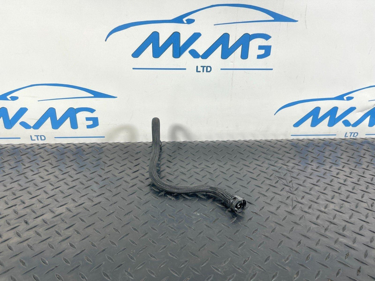 19-ON MERCEDES BENZ A CLASS W177 V177 EQ A250e Vacuum Hose A1774301900