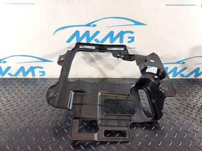 19-ON RANGE ROVER EVOQUE L551 FLOOR MOUNT BRACKET K8D2130B14A