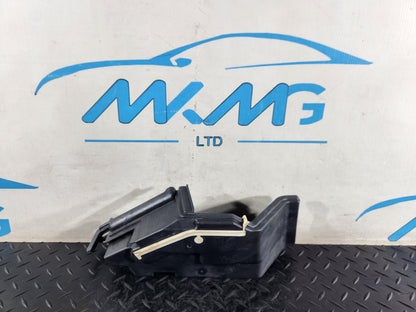 BMW 118i F40 Hatchback Control Box Unit Cover Genuine 8581751