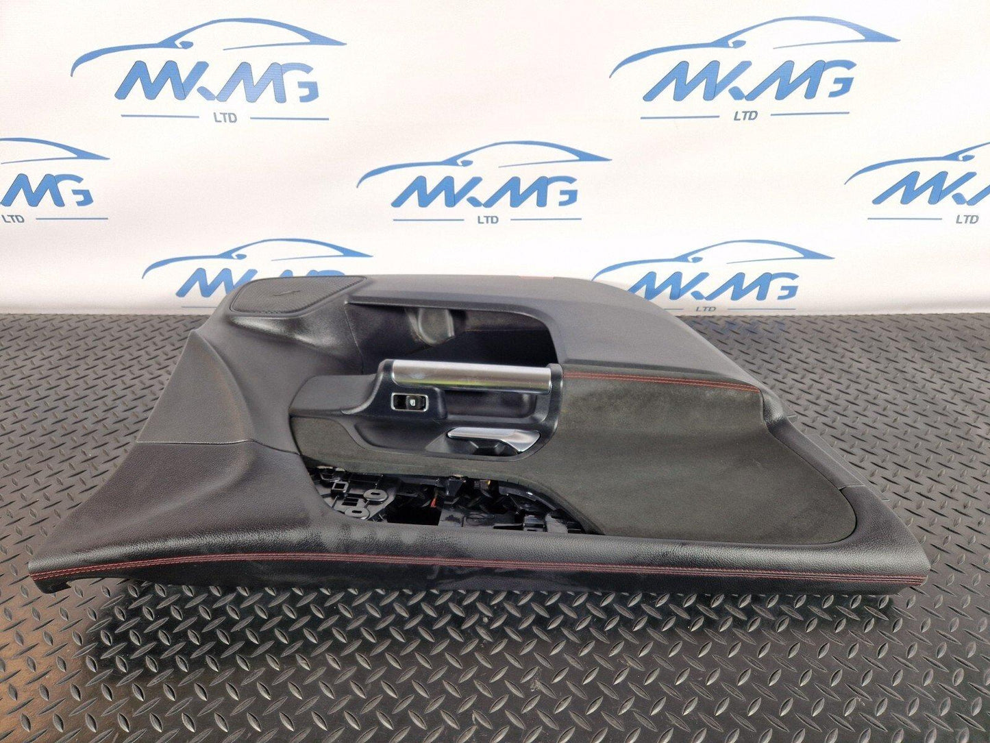 19-ON MERCEDES BENZ B CLASS W247 RONT LEFT N/S DOOR PANEL CARD A2477204702