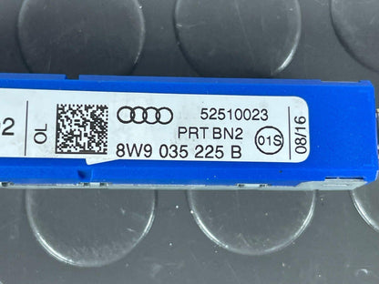 16-19 AUDI A4 B9 ESTATE GENUINE ANTENNA AERIAL AMPLIFIER 8W9035225B
