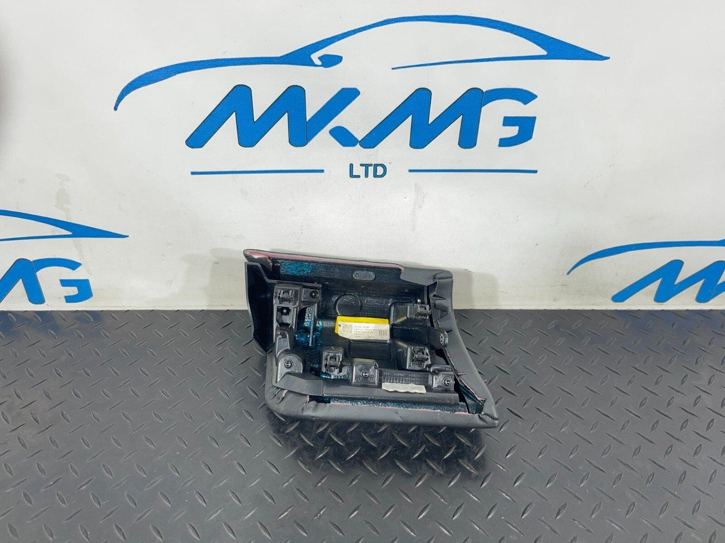 2019-ON  LAND ROVER DISCOVERY L550 DASHBOARD INTERIOR TRIM 20A04304DC45