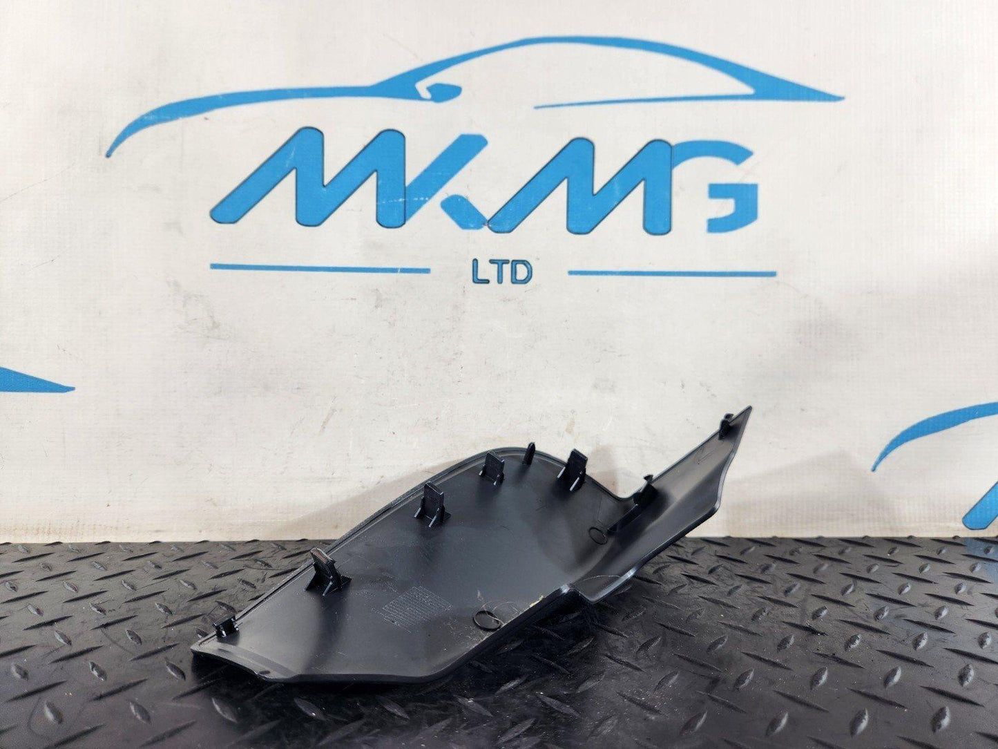 16-22 MERCEDES BENZ X253 PASSENGER SIDE BOOT TRUNK COVER TRIM A2536921900