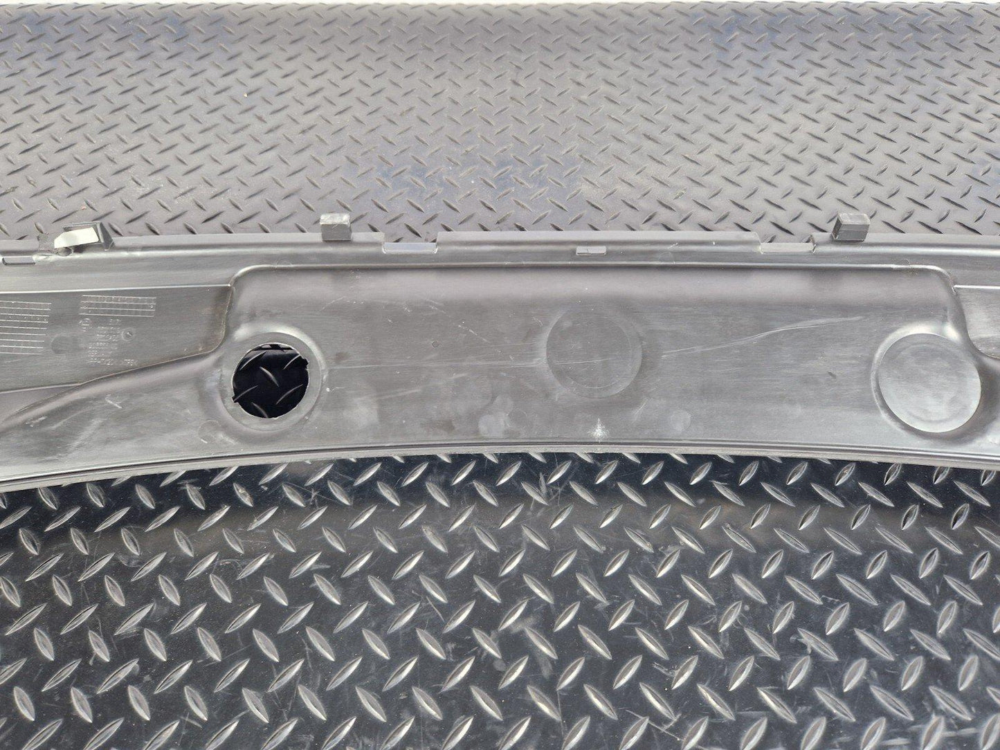14-21 BMW 2 SERIES F45 F46 FRONT WINDSCREEN SCUTTLE PANEL 7301016 7305485