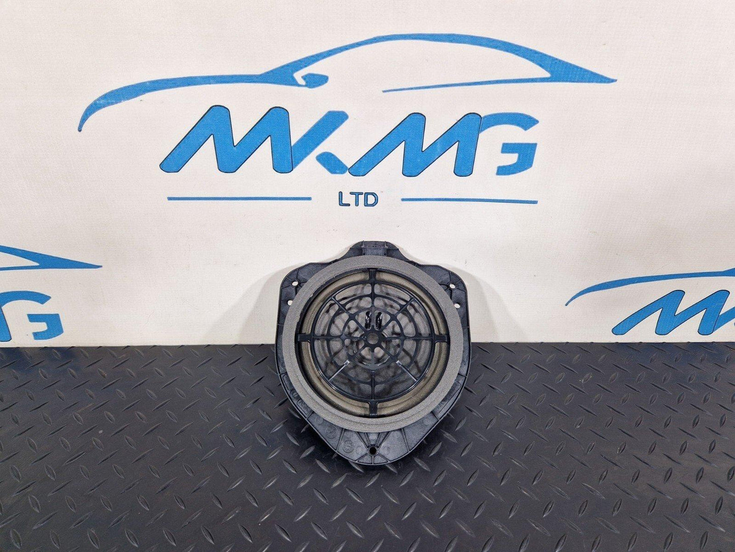 16-24 AUDI A5 F5 GENUINE PASSENGER SIDE REAR DOOR SPEAKER 8W7035411A