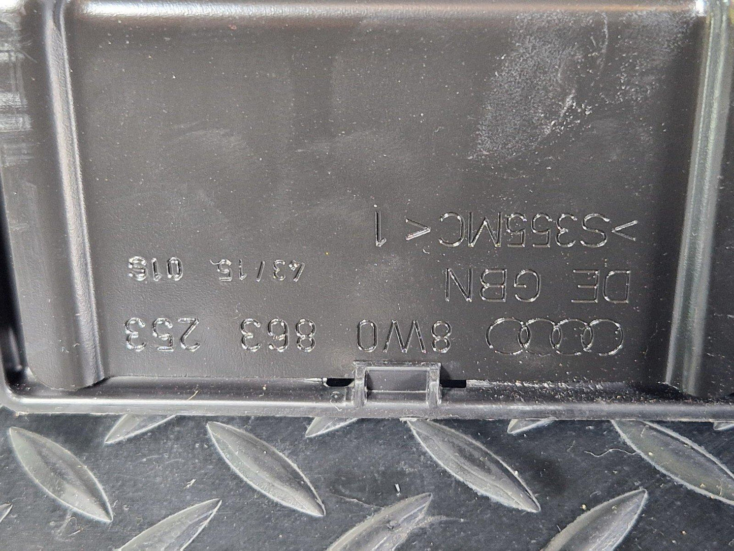 16-19 AUDI A4 B9 OEM REAR RIGHT DRIVER O/S BOOT PANEL TRIM 8W5863880