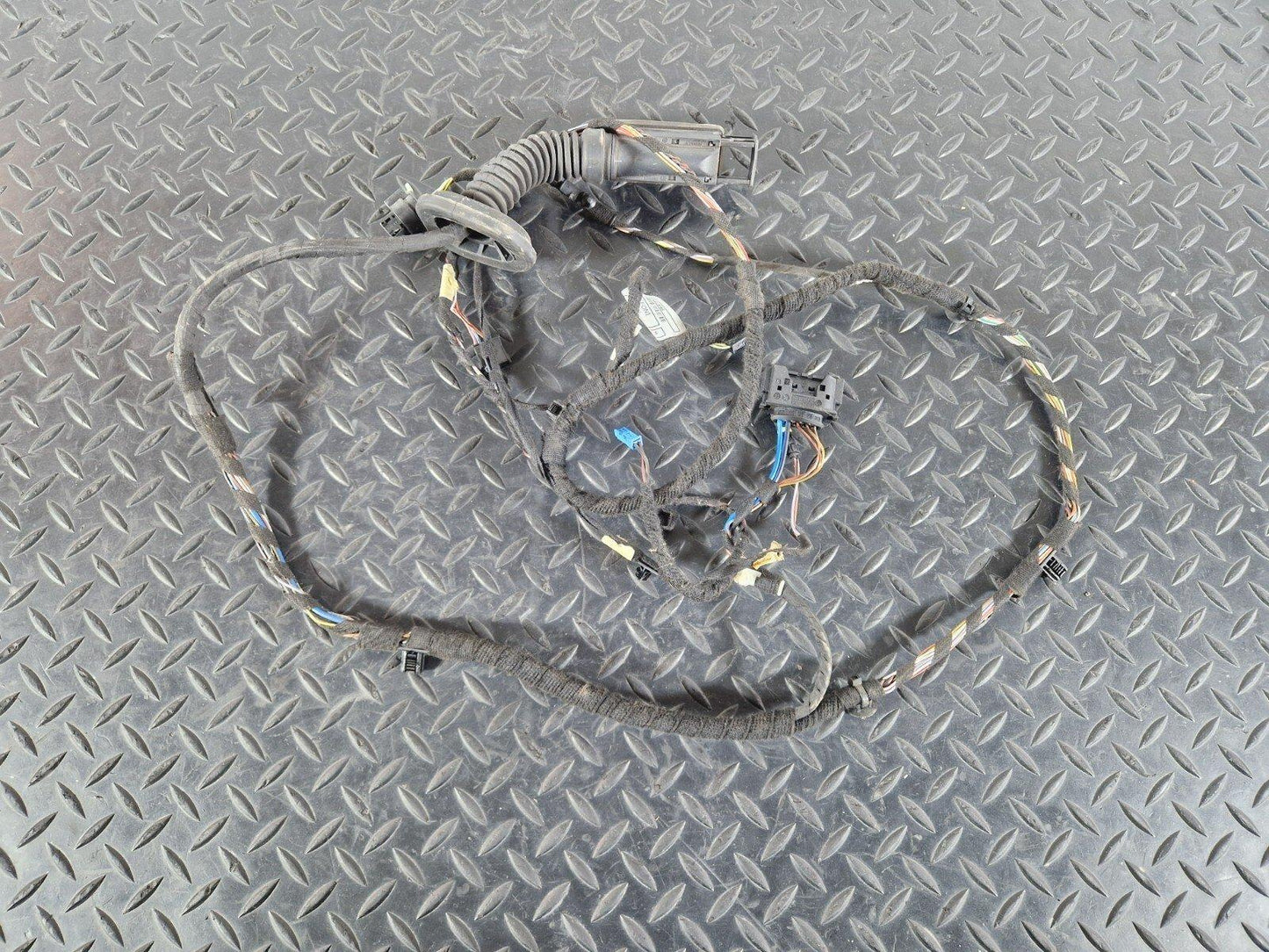 BMW 2 SERIES GRAN TOURER F46 OEM REAR LEFT N/S DOOR WIRING LOOM HARNESS 9389328