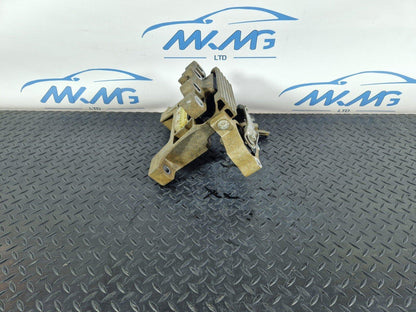 18-ON MERCEDES BENZ SPRINTER W910 FWD OM651.958 ENGINE MOUNT BRACKET A9102410000