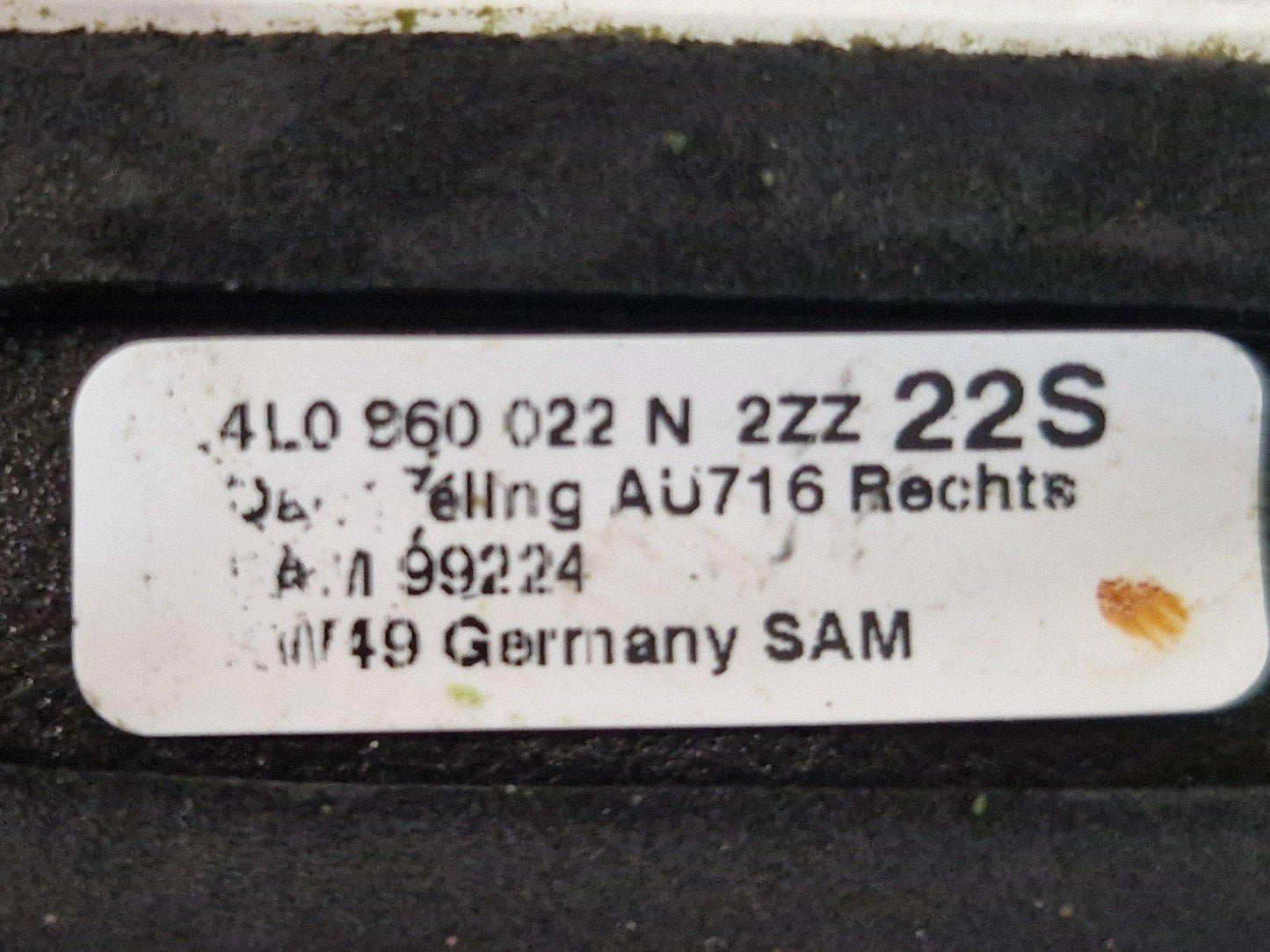 10-15 AUDI Q7 4L GENUINE O/S CHROME RIGHT SIDE ROOF RAIL BAR 4L0860022N