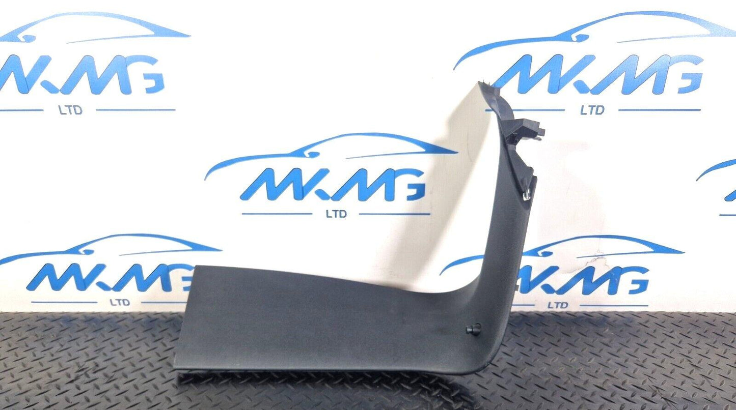 14-20 MERCEDES BENZ GLA X156 TAILGATE COVER TRIM RIGHT  A1567400271 A1567402000