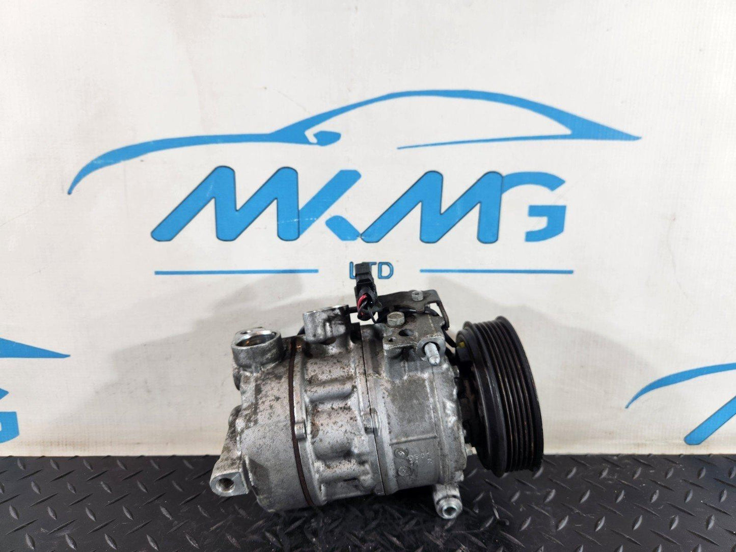 16-20 AUDI Q7 4M AIR CON COMPRESSOR A/C PUMP 4M0820803J