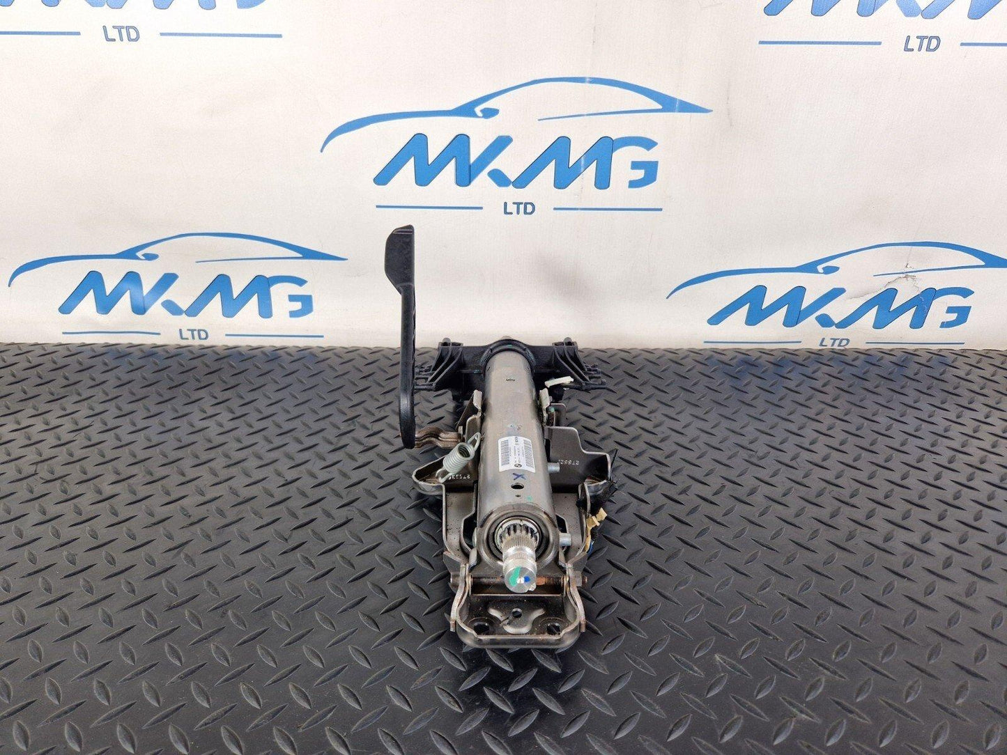 BMW Steering Wheel Column Fits 2 Series F45 F46 X1 F48 X2 F39 6864826