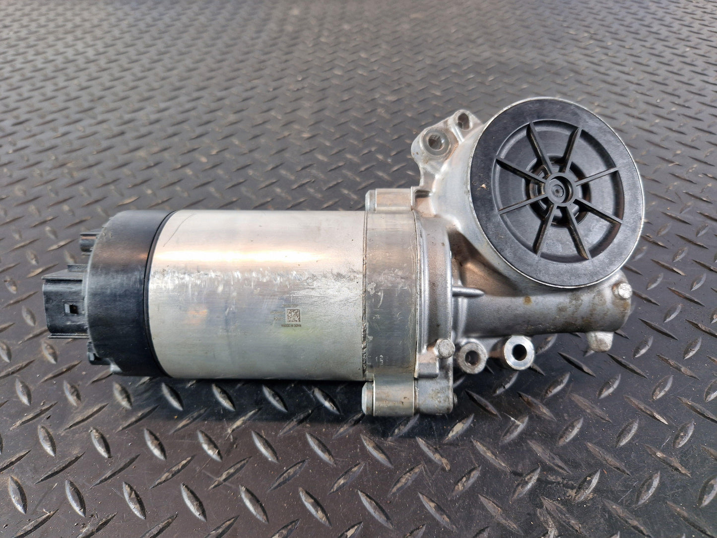 Range Rover Evoque L551 POWER STEERING MOTOR 4532028016 4532003648 4532018462