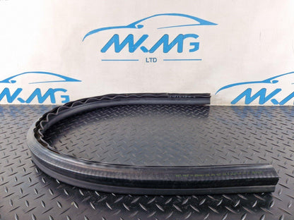 AUDI Q5 8R GENUINE ENGINE BONNET HOOD RUBBER SEAL 8R0823723B