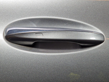 19-ON MERCEDES BENZ B CLASS W247 REAR RIGHT O/S/R COMPLETE DOOR IN GREY 787