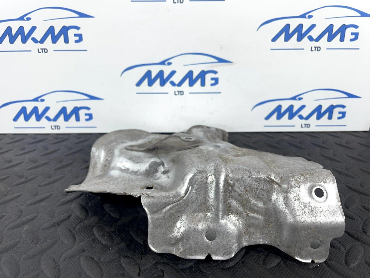 16-19 AUDI A4 B9 1.4 TFSI CVNA PETROL ENGINE TURBO HEATSHIELD 04E253041L