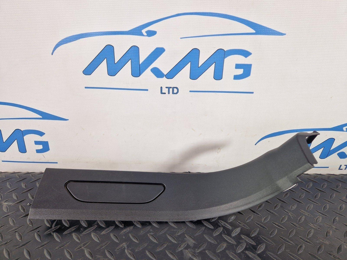 19-ON RANGE ROVER EVOQUE L551 GENUINE LEFT N/S PASSENGER STEP TRIM K8D213245AA