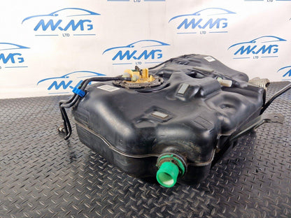 18-ON MERCEDES BENZ A CLASS W177 LINE DIESEL FUEL TANK WITH PUMP A2474701500