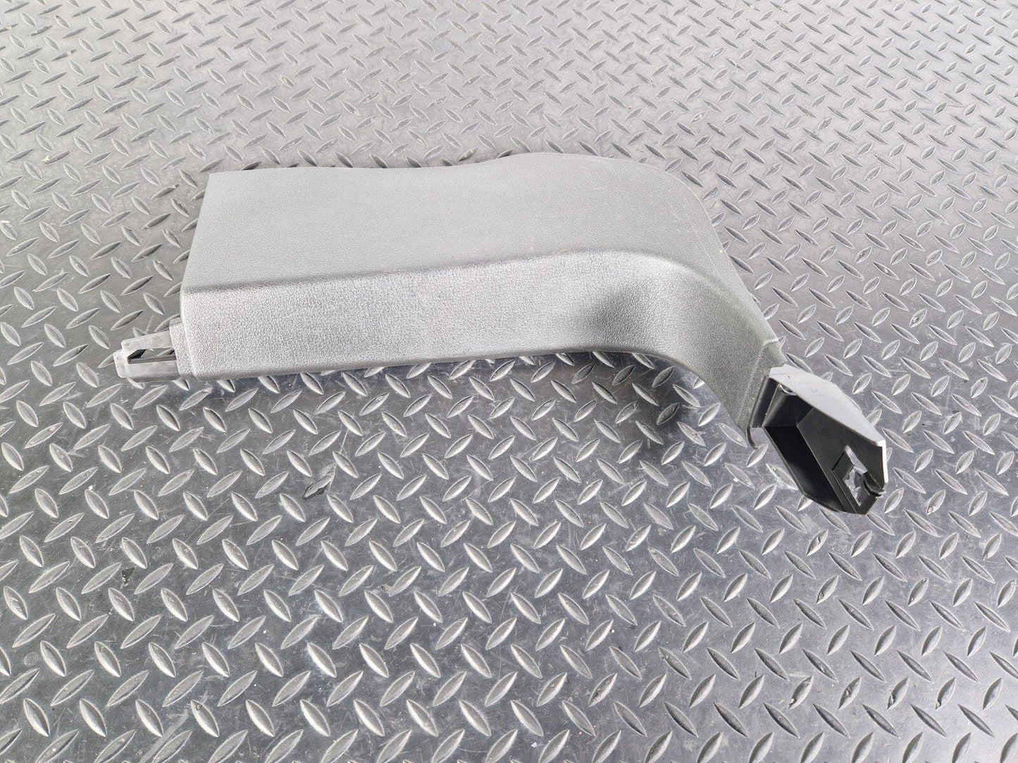 10-15 AUDI Q7 4L GENUINE OEM FRONT PASSENGER LEFT SIDE A PILLAR TRIM 4L2867271