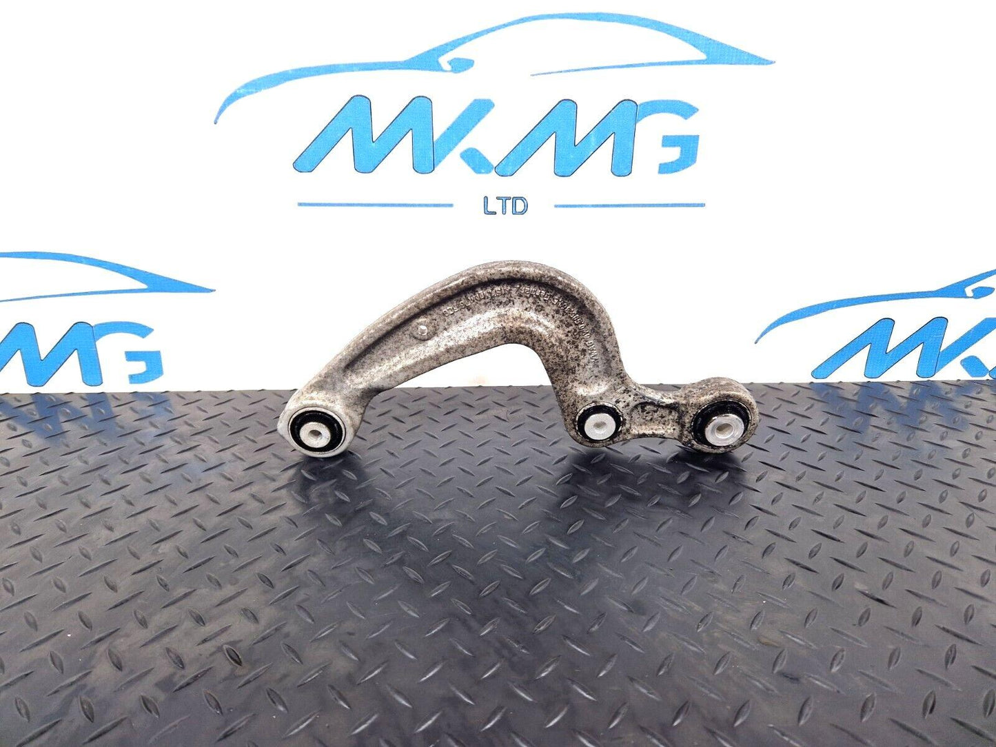 GENUINE AUDI A4 B9 A5 S5 F5 REAR LEFT OR RIGHT CONTROL ARM 8W0505361E