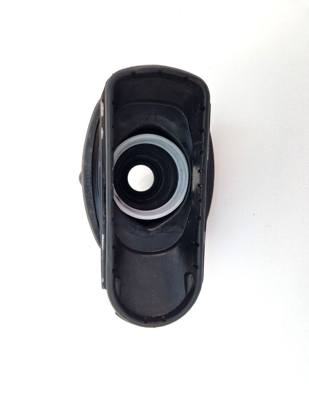 AUDI A4 8W B9 16-ON GEARSTICK RUBBER SEAL TRIM 8W0711406