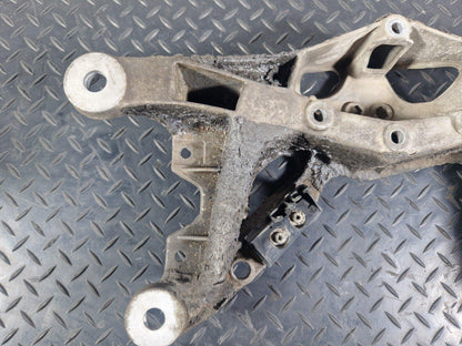 16-19 AUDI A4 B9 GENUINE MANUAL GEARBOX TRANSMISSION BRACKET 8W0399262AD