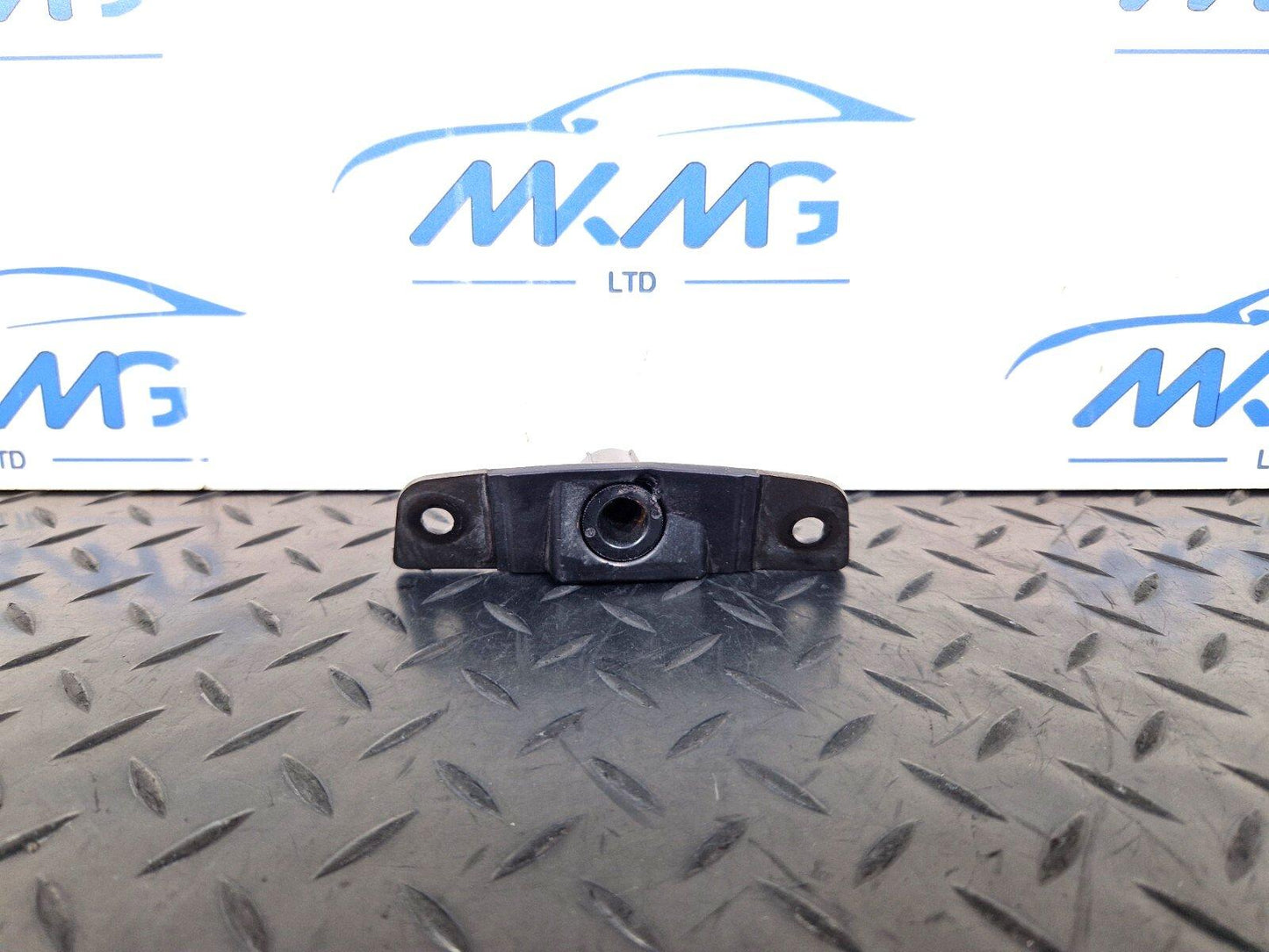 14-23 MERCEDES BENZ VITO W447 OEM WEDGE TYPE STOP PIN CATCH A6397660762
