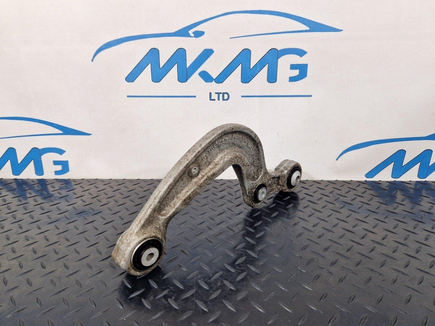 GENUINE AUDI A4 B9 A5 S5 F5 REAR LEFT OR RIGHT CONTROL ARM 8W0505361E