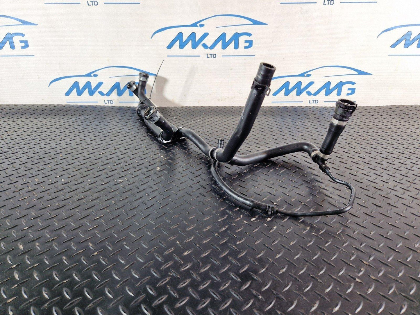 16-19 MERCEDES BENZ GLE W166 WATER COOLANT HOSE A1665004500 A1665004300