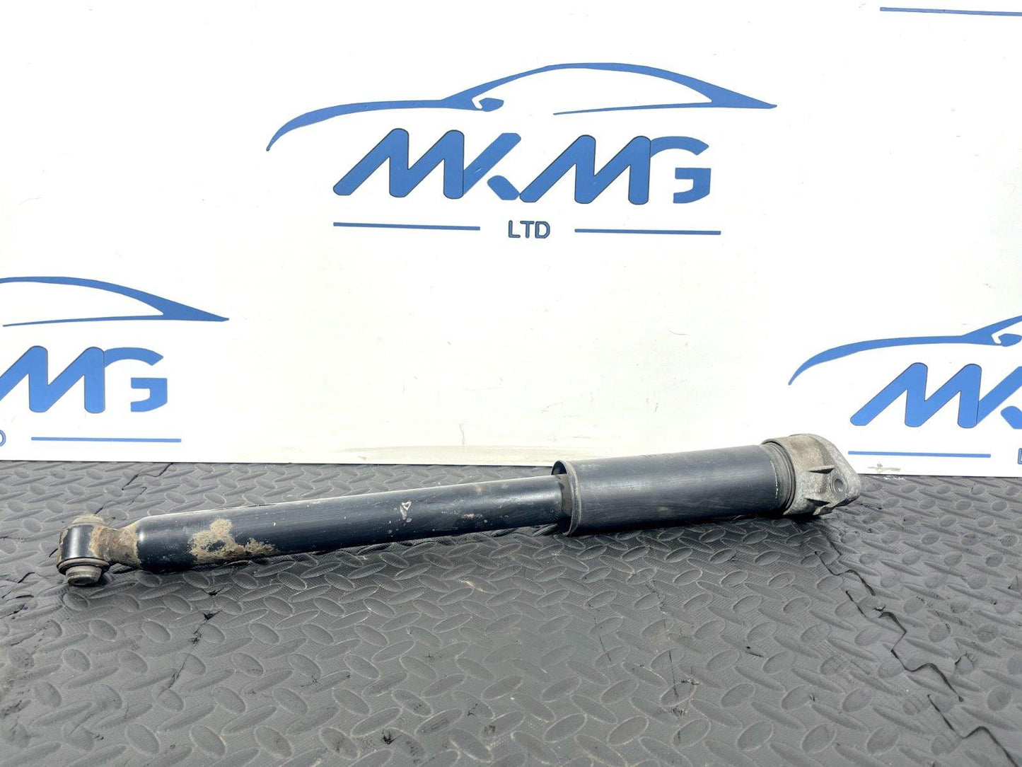 14-21 MERCEDES C300 W205 REAR OSR/NSR SUSPENSION SHOCK ABSORBER A2053207130