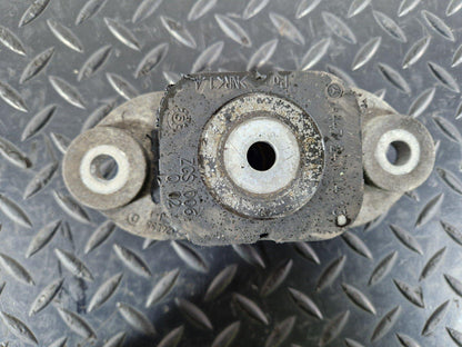 14-23 MERCEDES VITO W447 GENUINE DIESEL LEFT SIDE ENGINE MOUNT A4472411413